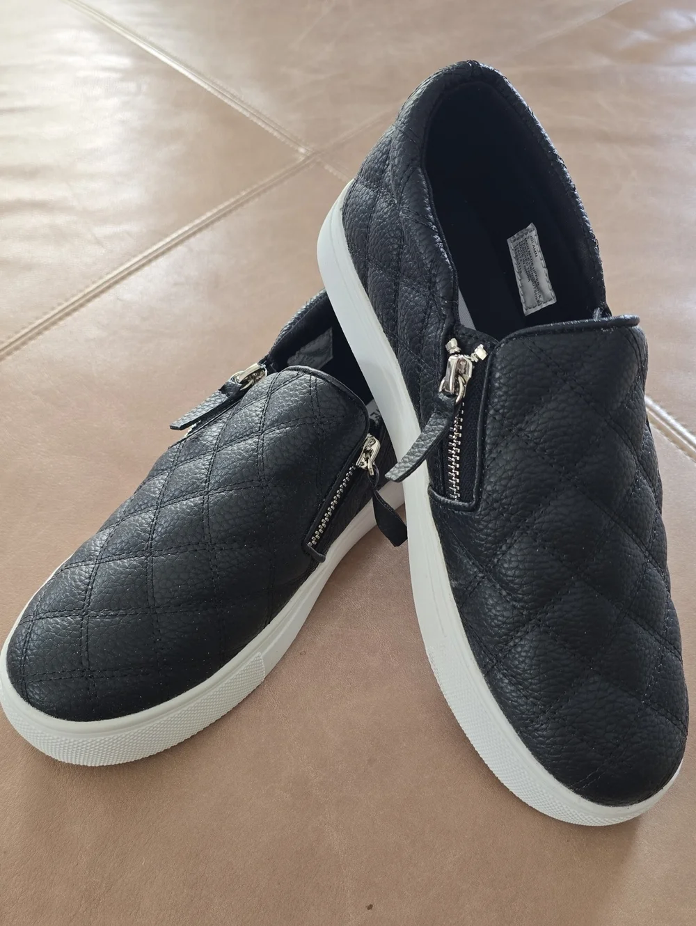 Quilted Black Slip-On Sneakers with Side Zipper Steve Madden